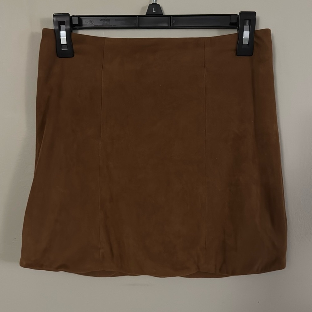 Woman’s Skirt